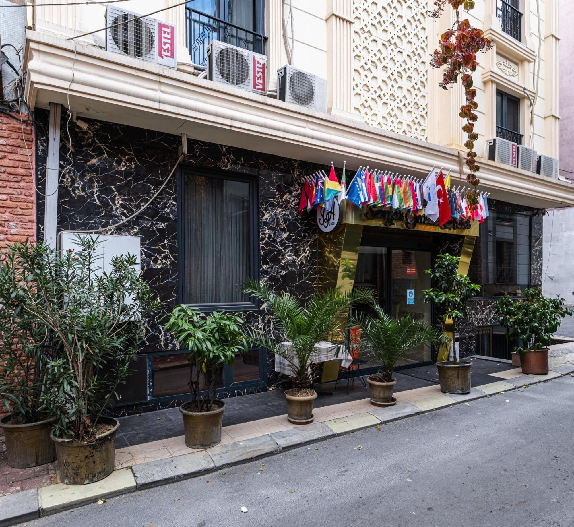 Senyor Garden Hotel Istanbul Bagian luar foto